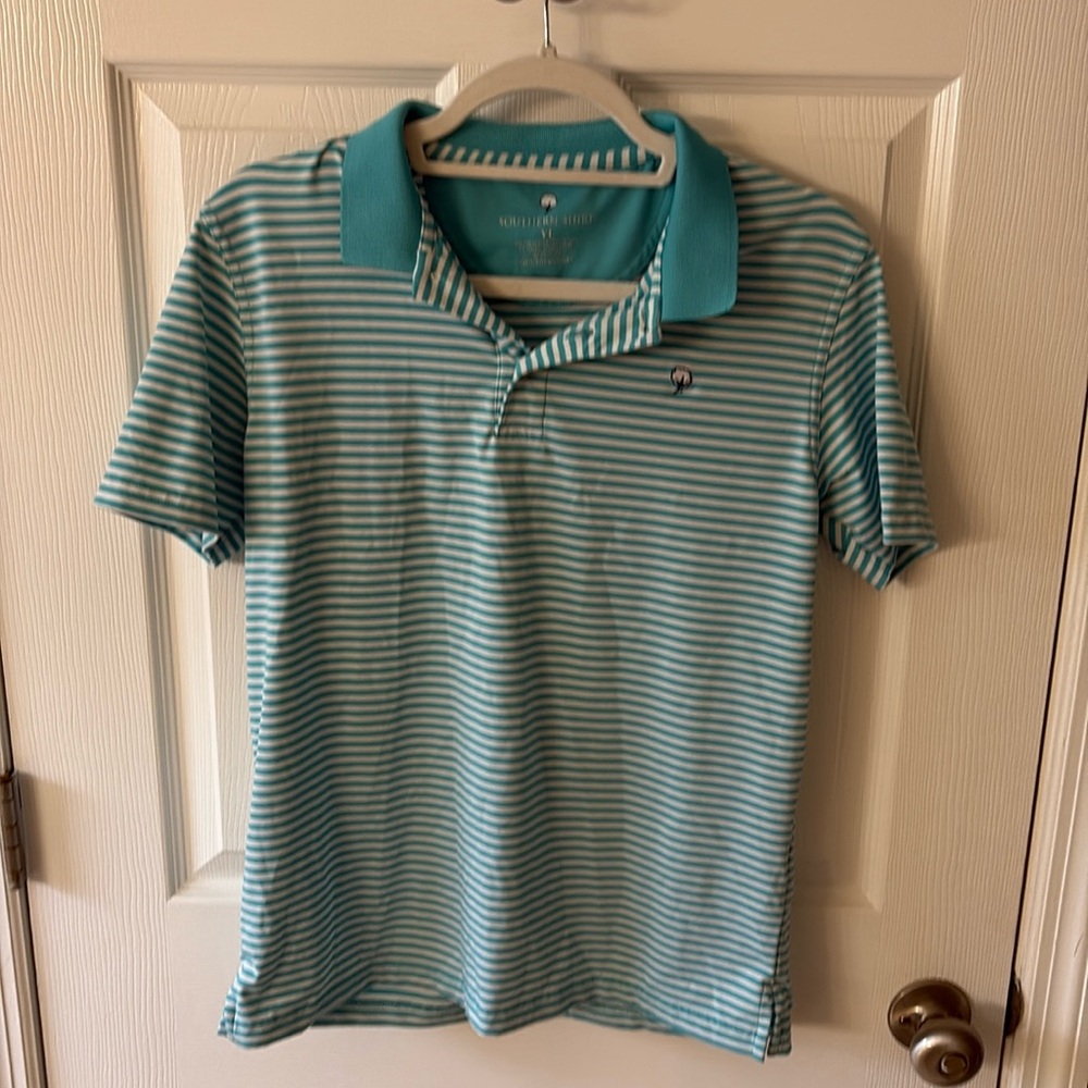 Southern Shirt youth large polo